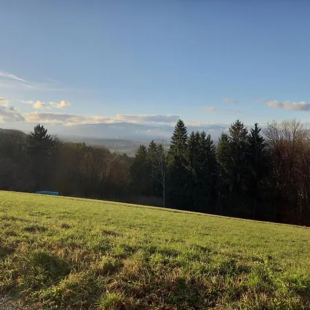 Rebenruhe Suedsteiermark * Praratheregg